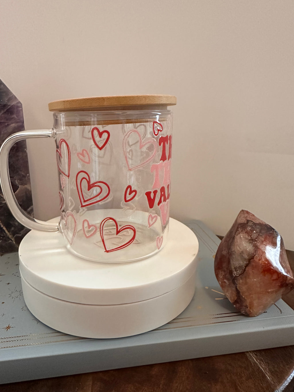 Thick Thighs Valentine VibesClear Glass Mug with Bamboo Lid